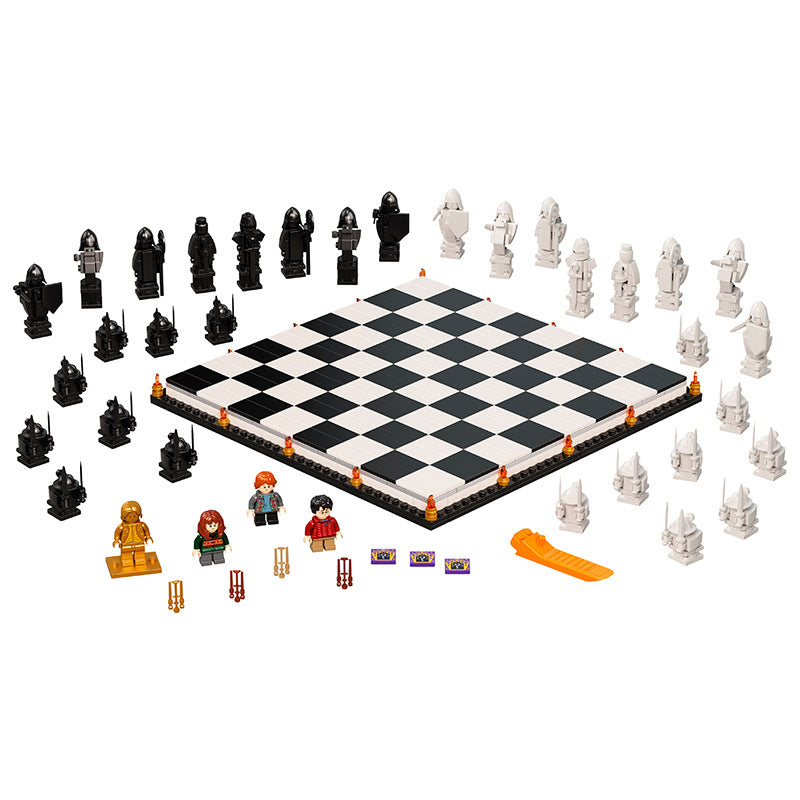 LEGO Harry Potter Hogwarts Wizard's Chess 76392 876pcs